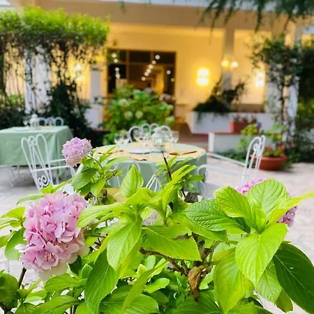 Imperiale Otel 3*