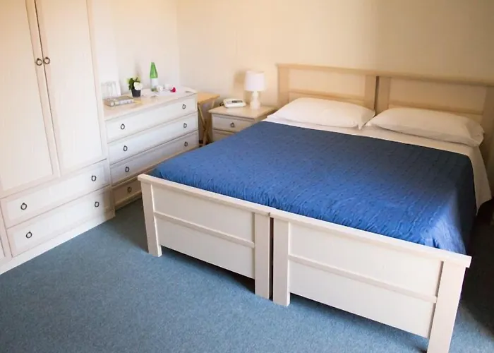 Imperiale & Ξενοδοχείο 3*